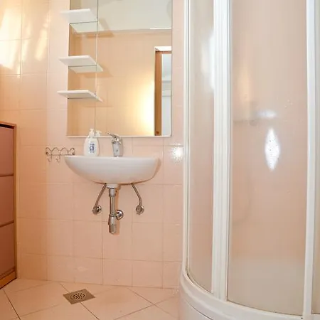 Lonic Apartamento Kukljica