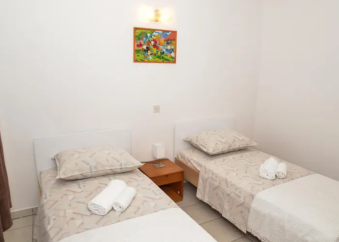 Lonic Apartment