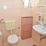 Lonic Apartman *