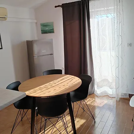 Apartment Lonic