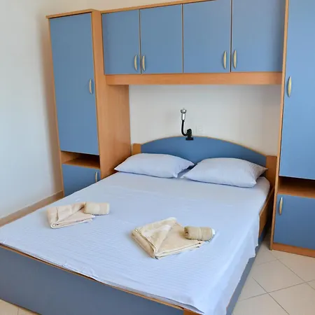 Apartment Lonic