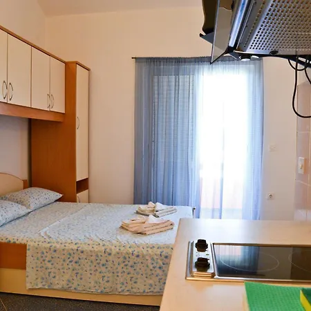 Lonic Apartment Kukljica