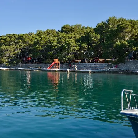 Lonic Διαμέρισμα *