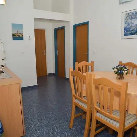 Apartment Lonic