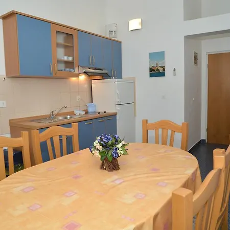 Lonic Apartment Kukljica